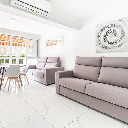 Albatros Ground Floor 1-4 Levante