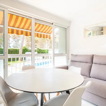 Albatros Ground Floor 1-4 Levante